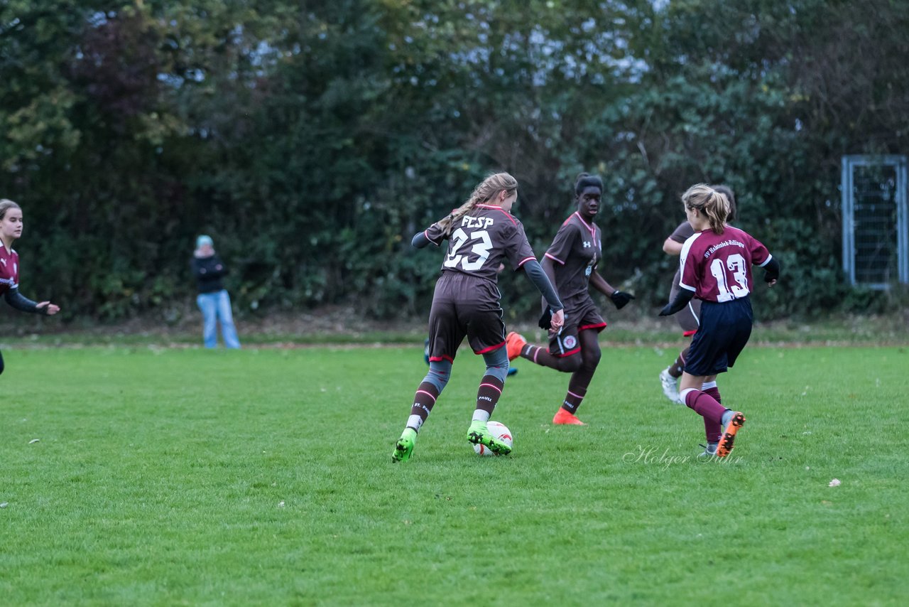 Bild 220 - C-Juniorinnen Halstenbek-Rellingen - St.Pauli : Ergebnis: 0:5